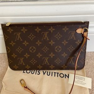Louis Vuitton Neverfull pouch GM